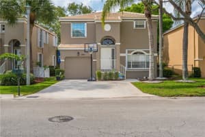 184 NW 118th Dr, Coral Springs, FL 33071, Sold 07/02/19