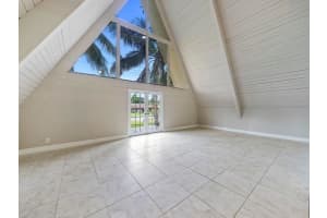 5251 NW 77th Ct, Pompano Beach, FL 33073, Sold 06/14/19