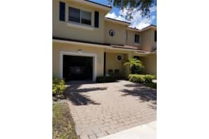 2835 S Evergreen Cir, Boynton Beach, FL 33426, Sold 07/12/19