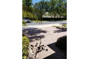 2835 S Evergreen Cir, Boynton Beach, FL 33426, Sold 07/12/19