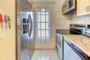 400 SE 10th St, Deerfield Beach, FL 33441, Sold 10/22/19