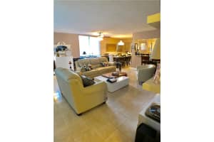 9520 SW 1st Ct, Coral Springs, FL 33071, Sold 10/11/19