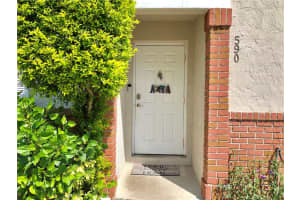 590 Abingdon Way, Davie, FL 33325, Sold 06/27/19