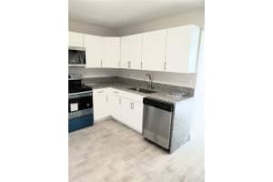 420 Lakewood Cir E, Margate, FL 33063, Sold 08/08/19