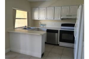 4513 Treehouse Ln, Tamarac, FL 33319, Sold 09/27/19