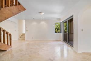 2425 Sunrise Key Blvd, Fort Lauderdale, FL 33304, Sold 02/19/21