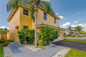 6680 NW 69th Ct, Tamarac, FL 33321, Sold 10/25/19