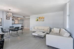 3015 N Ocean Blvd #6l, Fort Lauderdale, FL 33308, Sold 09/26/19