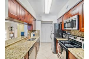 9877 Westview Dr, Coral Springs, FL 33076, Sold 07/11/19