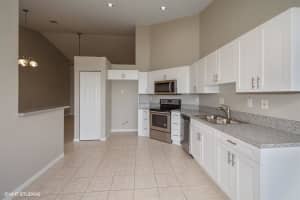 7520 S Aragon Blvd, Sunrise, FL 33313, Sold 10/25/19