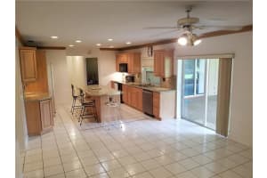 10610 NW 41st St, Coral Springs, FL 33065, Sold 09/16/19