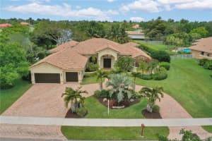 10253 SW 26th St, Davie, FL 33324, Sold 07/03/19