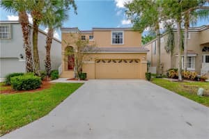 11712 NW 1st St, Coral Springs, FL 33071, Sold 07/23/19