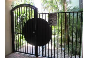 5300 NE 24th Terrace, Fort Lauderdale, FL 33308, Sold 08/01/19