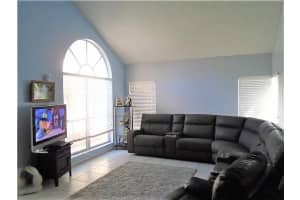 6960 NW 28th St, Margate, FL 33063, Sold 12/17/20