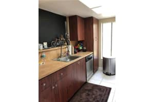 3270 Coral Lake Ln, Coral Springs, FL 33065, Sold 09/06/19