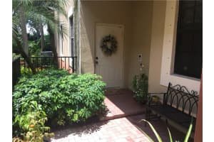 4250 Vineyard Cir, Weston, FL 33332, Sold 09/09/19