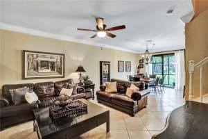 10850 NW 73rd Ct, Parkland, FL 33076, Sold 08/23/19