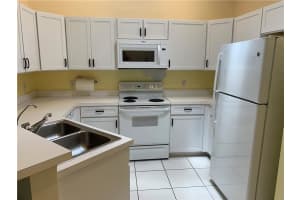 440 10th Pl, Vero Beach, FL 32960, Sold 07/25/19