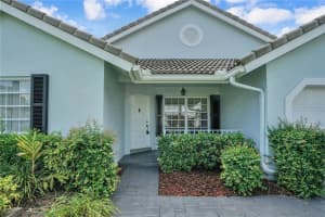 5495 Pine Cir, Coral Springs, FL 33067, Sold 10/30/19