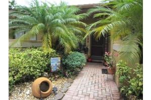 858 NW 79th Terrace, Plantation, FL 33324, Sold 08/26/19