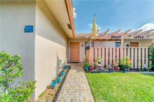 10923 NW 29th Ct, Sunrise, FL 33322, Sold 10/30/19