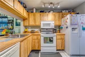 10923 NW 29th Ct, Sunrise, FL 33322, Sold 10/30/19