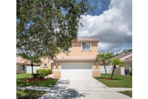 322 SW 193rd Ave, Pembroke Pines, FL 33029, Sold 10/01/19