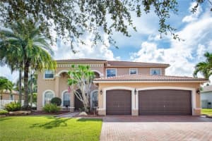 4790 Tropicana Ave, Cooper City, FL 33330, Sold 10/04/19