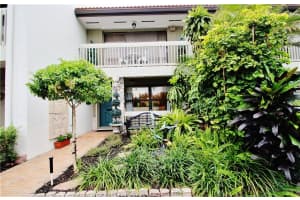 6039 Bayview Dr, Fort Lauderdale, FL 33308, Sold 07/31/19