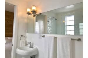 335 Ocean Dr, Miami Beach, FL 33139, Sold 09/06/19