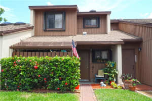 1522 Gabriel St, Hollywood, FL 33020, Sold 08/23/19