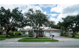 13109 SW 43rd St, Davie, FL 33330, Sold 03/17/20