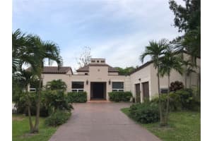 12130 SW 2nd St, Plantation, FL 33325, Sold 01/17/20
