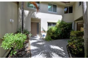 971 NW 92nd Terrace, Plantation, FL 33324, Sold 07/31/19
