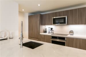 401 N Birch Rd, Fort Lauderdale, FL 33304, Sold 08/31/20