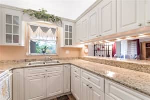 333 SE 20th Ave, Deerfield Beach, FL 33441, Sold 09/04/19