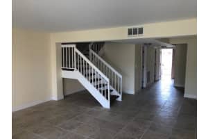 5609 NW 16th St, Lauderhill, FL 33313, Sold 08/30/19