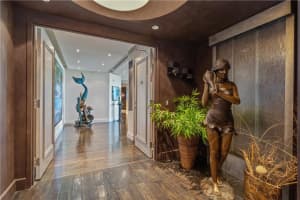 2845 NE 9th St, Fort Lauderdale, FL 33304, Sold 09/13/19