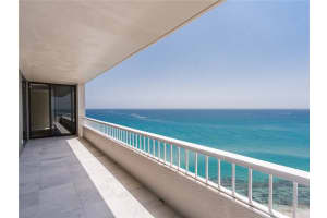 5510 N Ocean Dr #16b, Singer Island, FL 33404, Sold 10/30/19