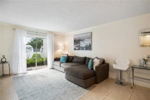 8530 Old Country Manor, Davie, FL 33328, Sold 10/01/19