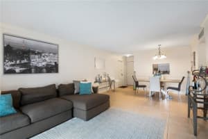 8530 Old Country Manor, Davie, FL 33328, Sold 10/01/19