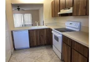 160 SE 7th St, Deerfield Beach, FL 33441, Sold 03/06/20