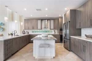 10461 N Lake Vista Cir, Davie, FL 33328, Sold 11/19/19