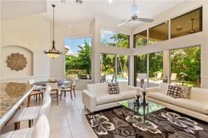 10133 NW 66th Dr, Parkland, FL 33076, Sold 11/22/19