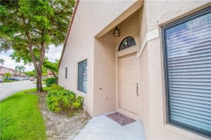 3383 Inverrary Blvd, Lauderhill, FL 33319, Sold 08/09/19