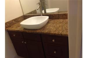 31 Laredo Pl, Davie, FL 33324, Sold 10/28/19