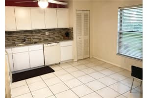 9039 Vineyard Lake Dr, Plantation, FL 33324, Sold 08/16/19