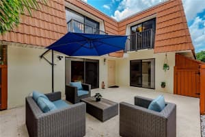 2828 Waterford Dr S, Deerfield Beach, FL 33442, Sold 09/17/19