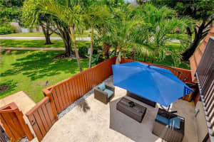 2828 Waterford Dr S, Deerfield Beach, FL 33442, Sold 09/17/19